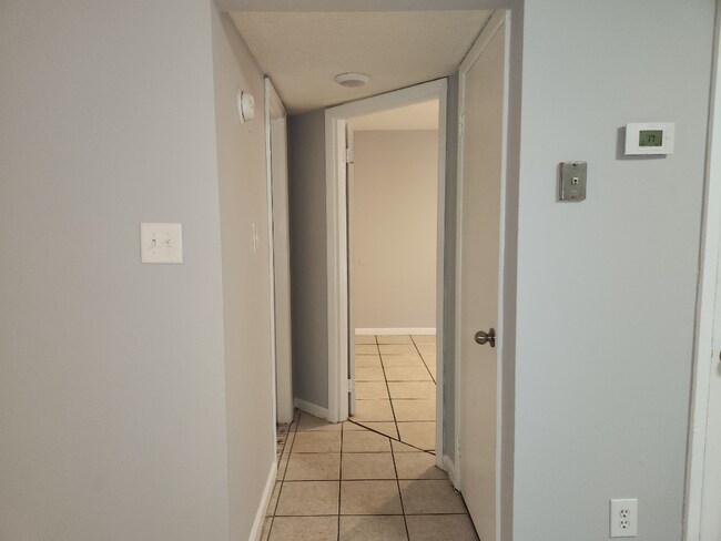 Building Photo - Coming Soon!!!  Accepting Section 8.  Deca...