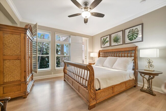 Building Photo - 6406 Gulf Dr