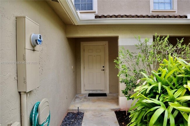 Building Photo - 8656 S Southgate Shores Cir