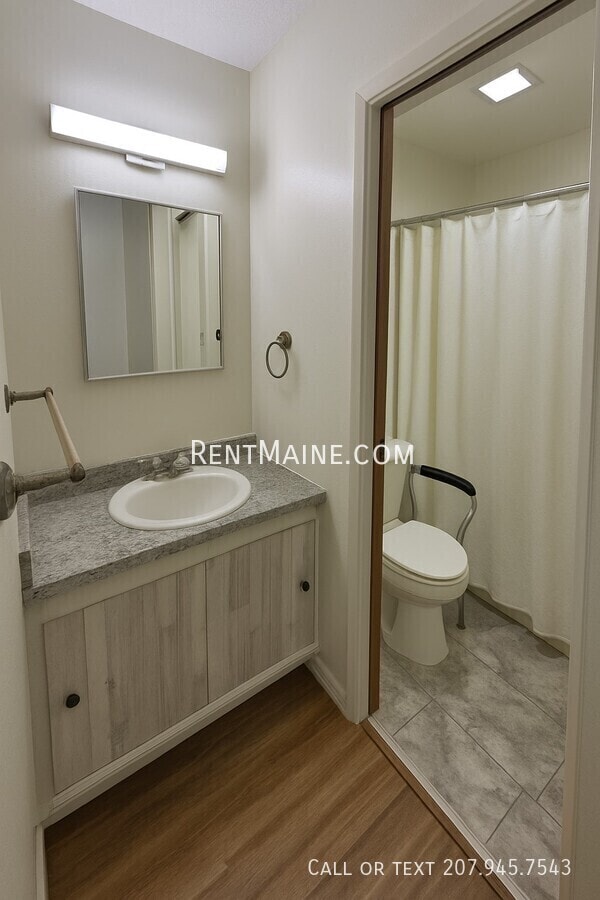 Building Photo - 43 Longrale Park