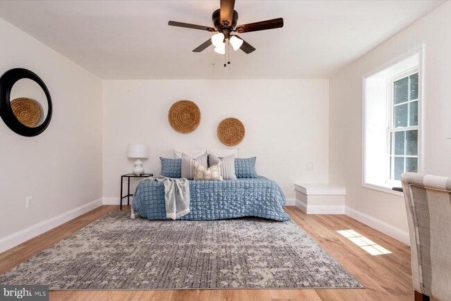 Building Photo - 1400 Lower View Ct