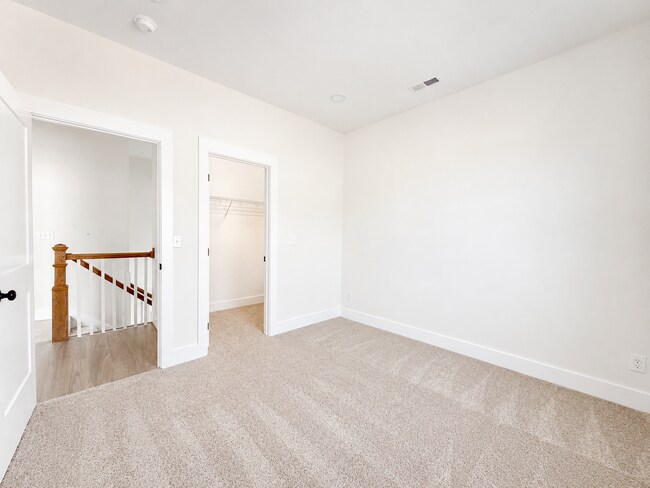 Building Photo - 1389 Meridian St