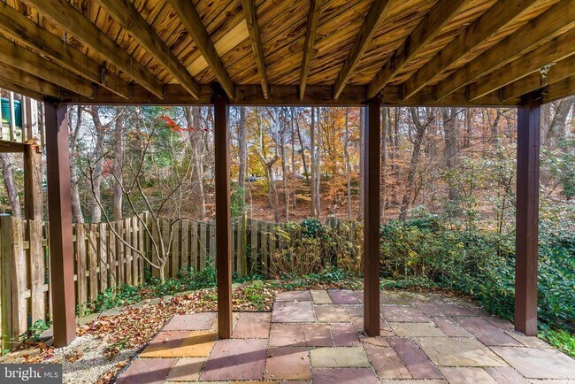 Building Photo - 12165 Abbey Glen Ct