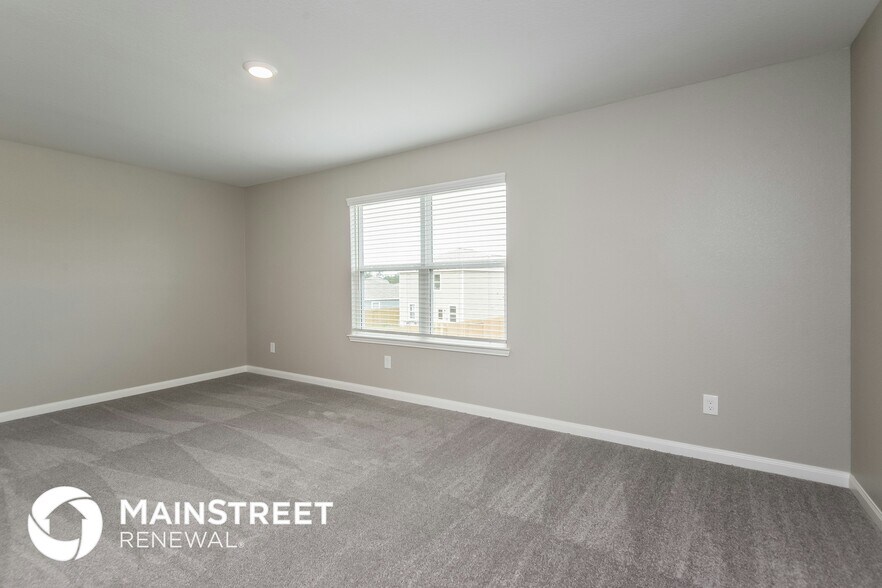 Building Photo - 26116 Hals Dr