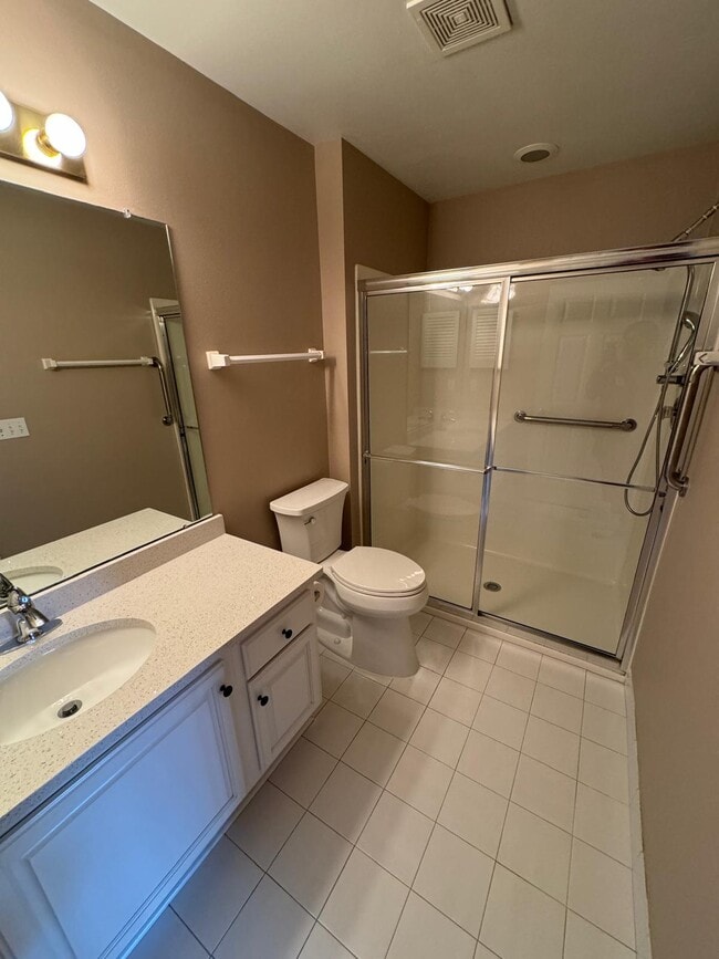 Building Photo - 8979 Woodbridge Dr