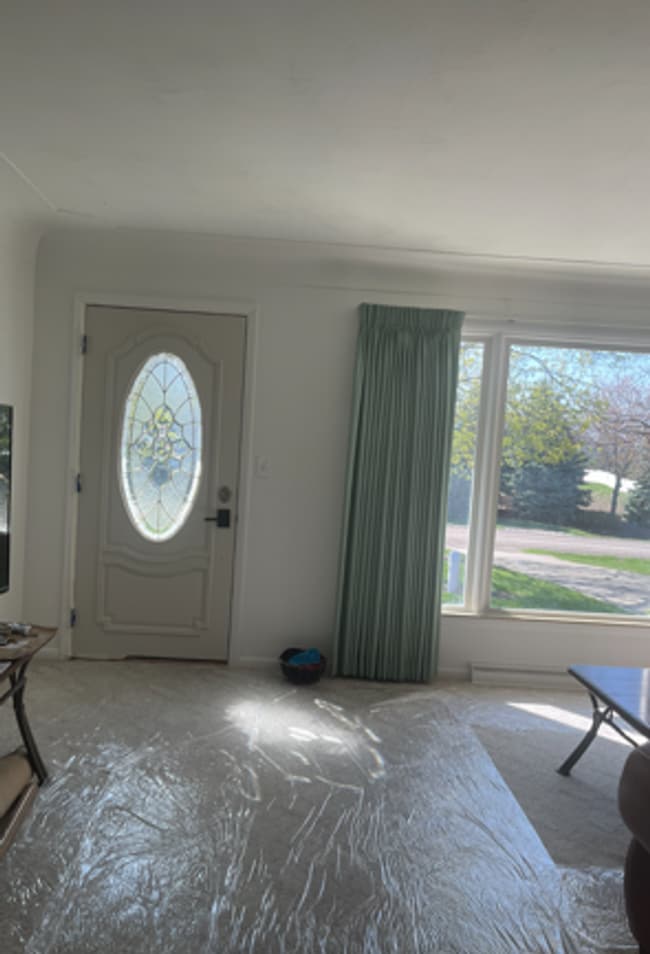 Building Photo - 3 bedroom in Grand Blanc Twp.