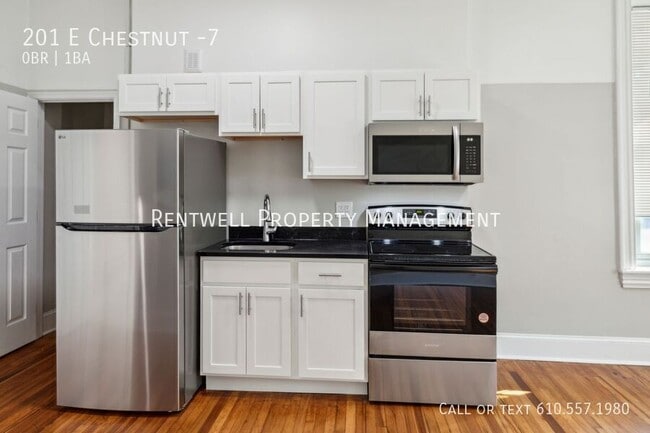 Primary Photo - 201 E Chestnut St