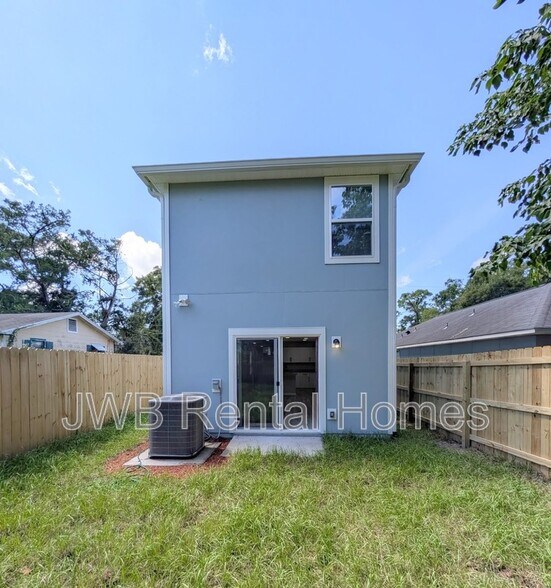 Building Photo - 8205 Galveston Ave