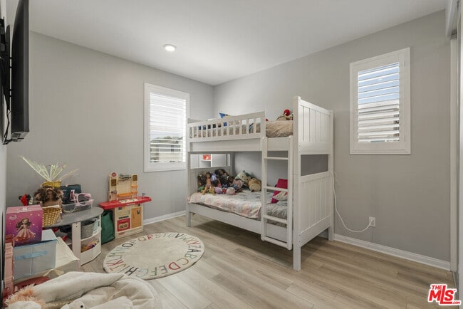 Building Photo - 756 Daniel Freeman Cir