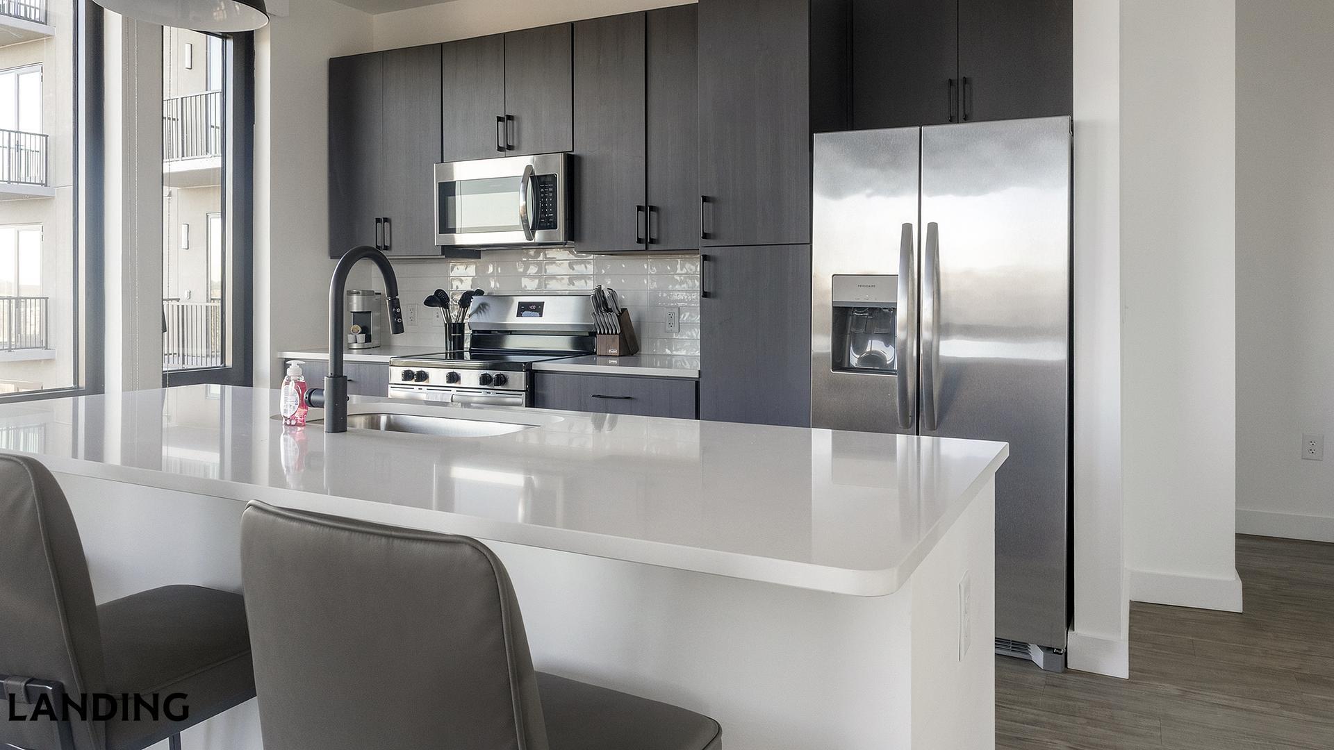 Building Photo - 1007 S Mint St