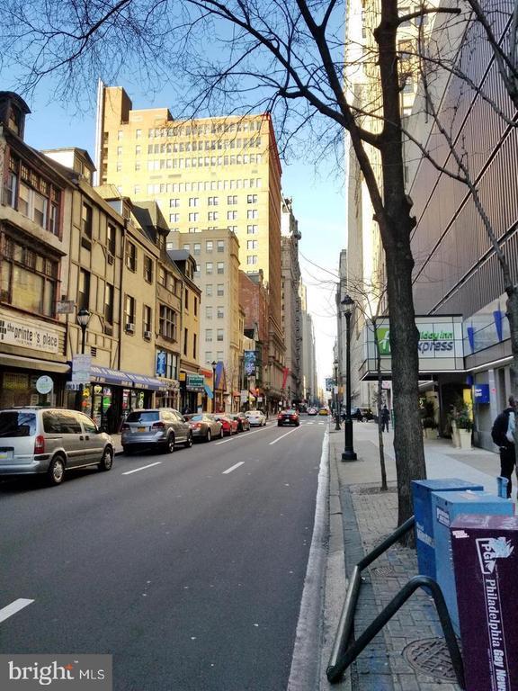 Primary Photo - 1304 Walnut St