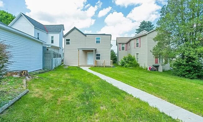 Building Photo - 10 E Berkeley St