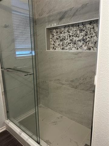 Building Photo - 206 N Alder Dr