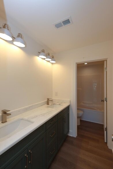 Building Photo - 208 Skaggs Blvd