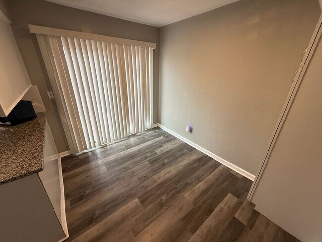 Building Photo - 3BR/2.5BA Duplex w/ 1-Car Garage + Fenced Yard