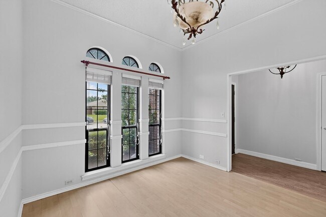 Building Photo - 1207 Mistywood Ln