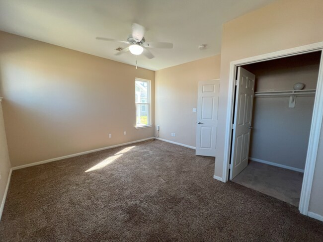Building Photo - 5030 Marietta Ln