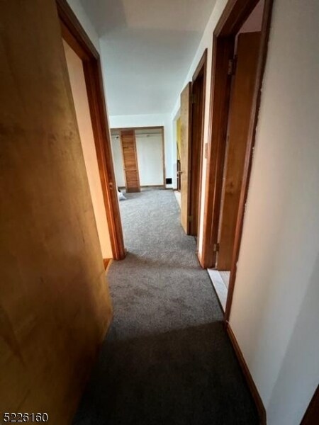 Building Photo - 27 Garwood Ct S