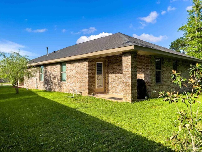 Building Photo - 12343 Pinfish Rd