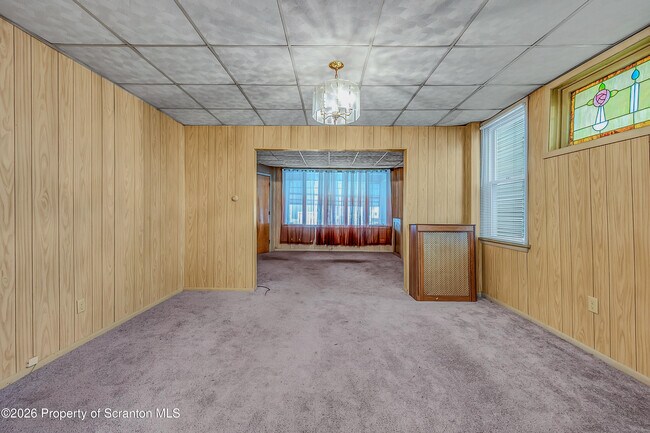 Building Photo - 396 Winola Ave