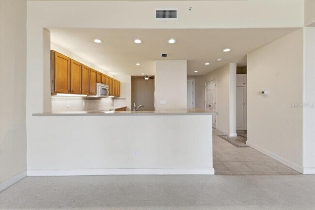 Building Photo - 10045 Links Ln