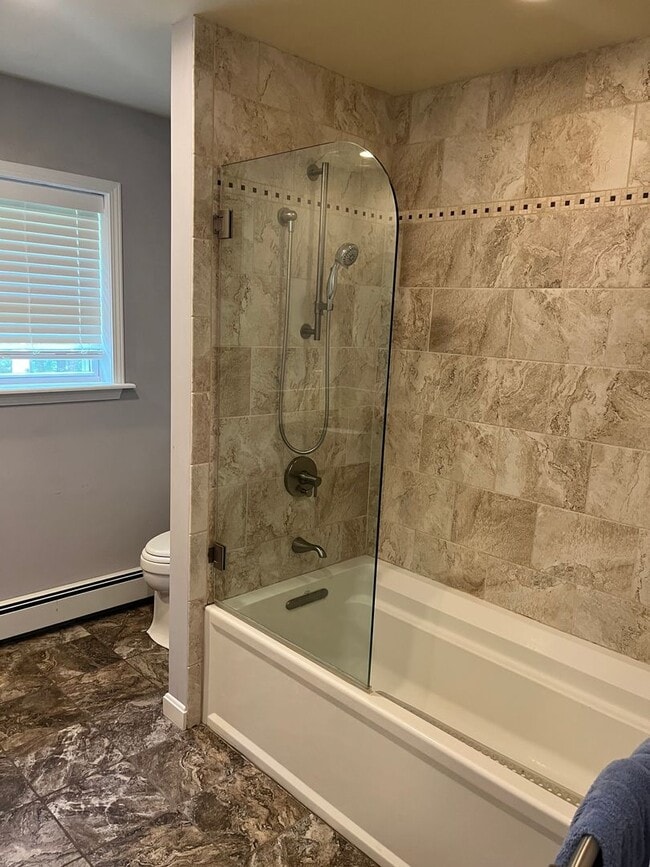 Building Photo - Private 3/4 BR 2.5Ba in Forestdale area of Sandwhich