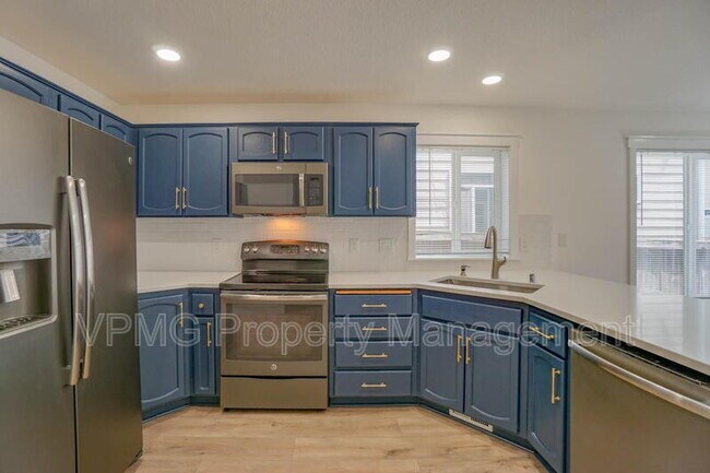 Building Photo - 423 NW 153rd St