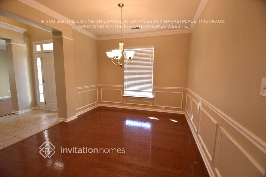 Building Photo - 4007 Fine Robe Dr