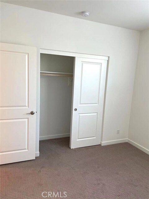 Building Photo - 11042 Momentum Dr