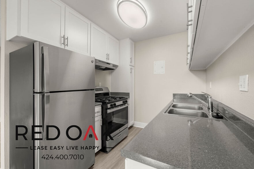 Building Photo - 13325 Heacock St