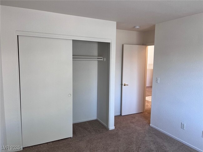 Building Photo - 5123 Topaz Sand St