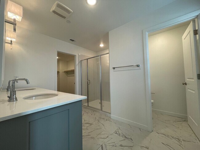 Building Photo - Brand-New, Never-Lived-In Home in a Top-Rated School District!