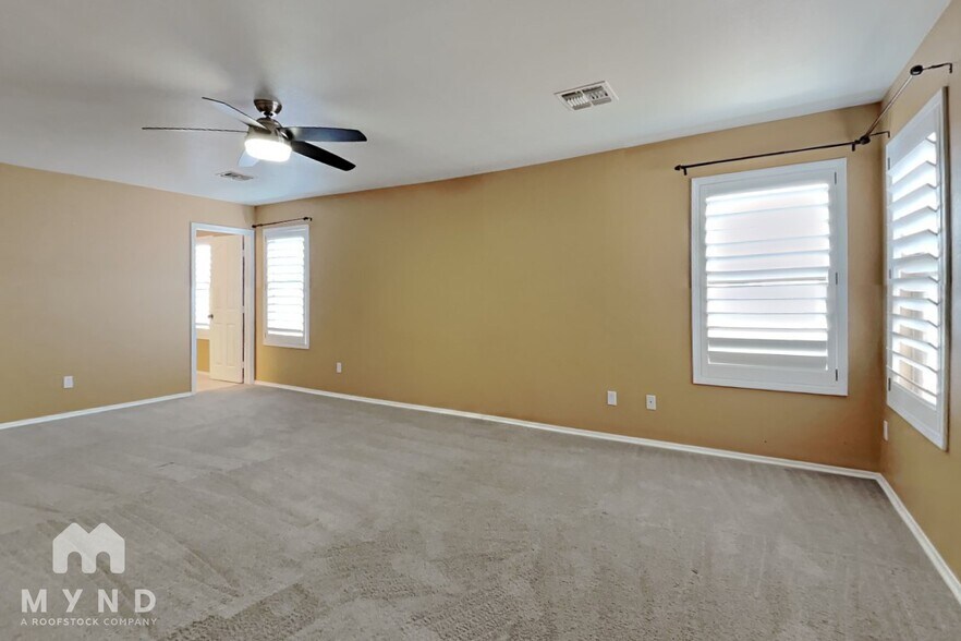 Building Photo - 2157 S Luther