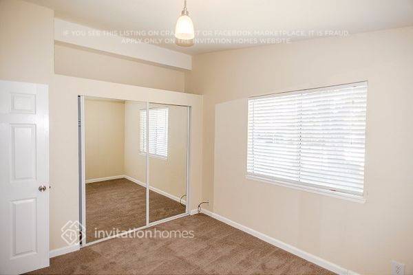 Building Photo - 6628 Thomas Dr