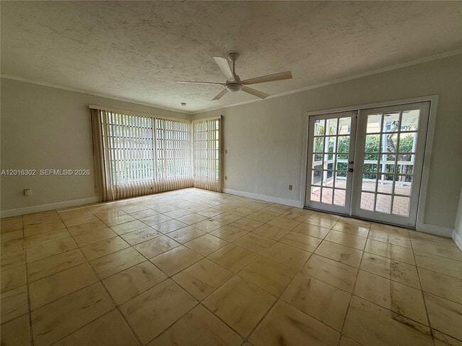Building Photo - 110 Antilla Ave