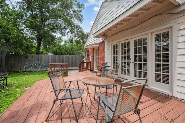 Building Photo - 2311 Addison Rd