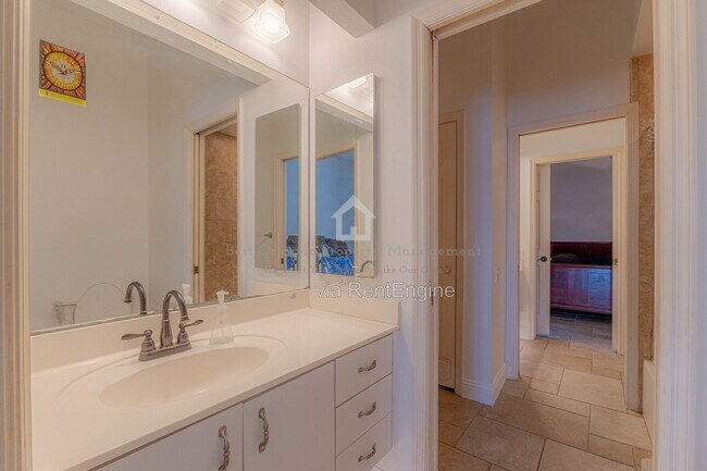 Building Photo - 8732 Beckingham Pl