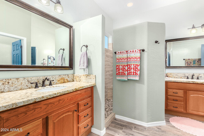 Building Photo - 20475 E Palomino Dr
