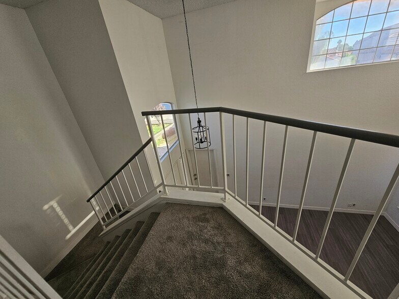 Building Photo - 5814 Goodsprings Ct