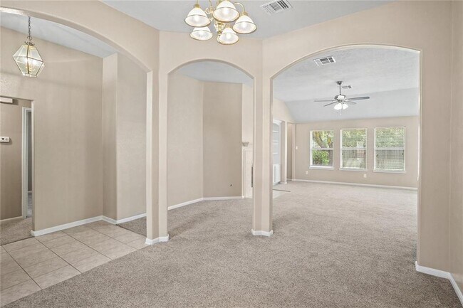 Building Photo - 8922 Green Castle Way