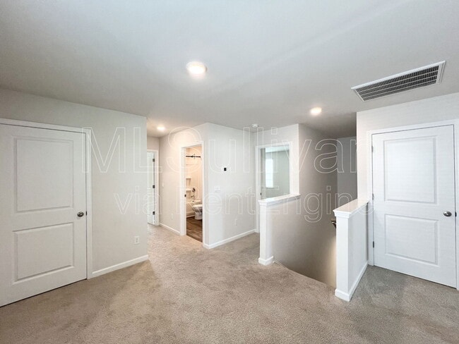 Building Photo - 2932 Egert Dr