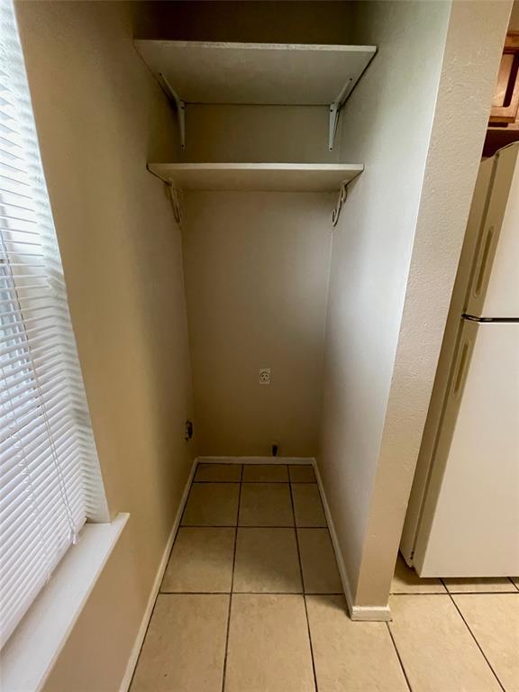 Building Photo - 8117 West Gate Blvd