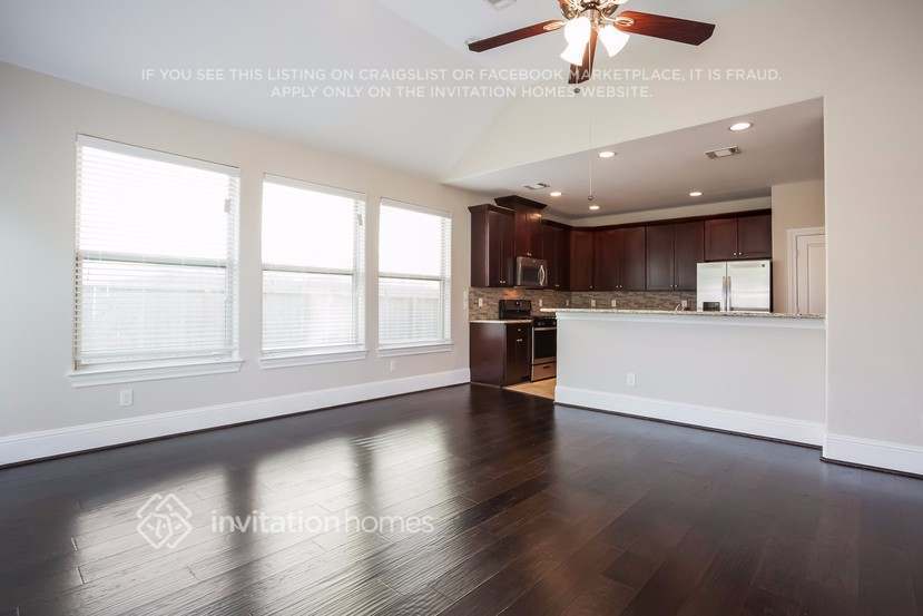Building Photo - 1310 Jamison Pine Dr