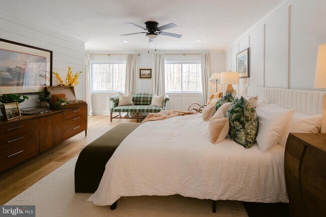 Building Photo - 13230 Falls Rd