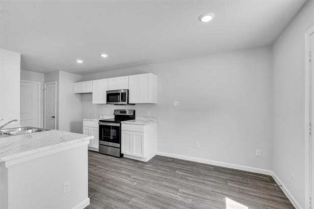Building Photo - 7332 Tin Star Dr