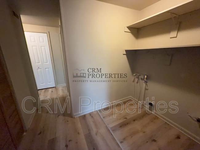 Building Photo - 2522 N Webster St