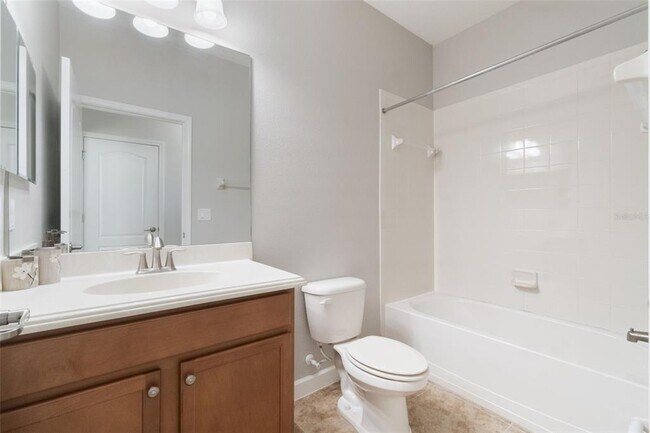 Building Photo - 3589 Cortland Dr
