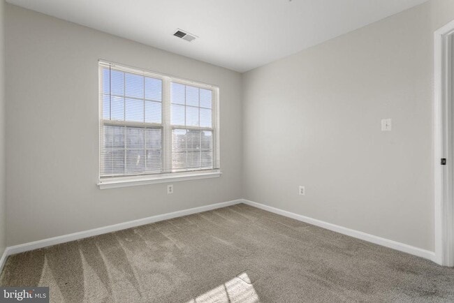Building Photo - 5089 Stapleton Terrace