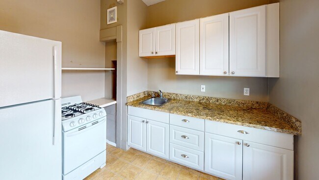 Interior Photo - Towne Apartments