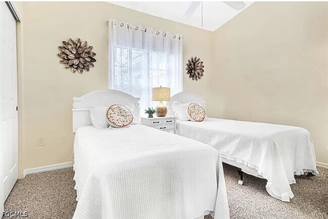 Building Photo - 4450 Botanical Pl Cir